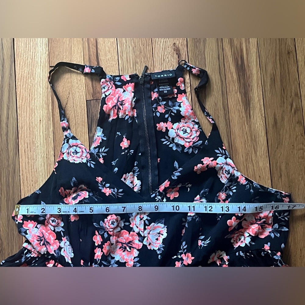 Torrid Black and Pink Floral Blouse - Picture 5 of 5